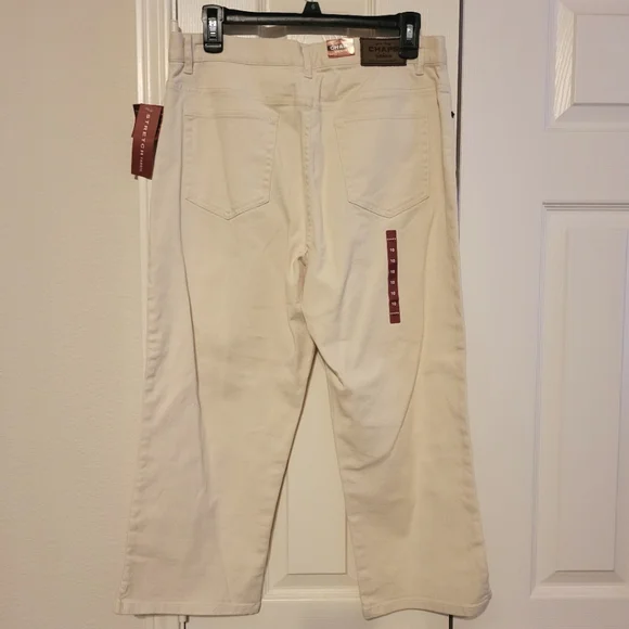 CHAPS Denim Crop Pants / Capri Pants - Cream color - Size 10 - NEW - Picture 3 of 4